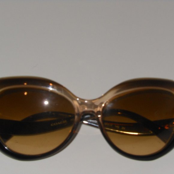 COACH SUNGLASSES WITH CASE AND MICROFIBER CLEANING CLOTH - Picture 6 of 10